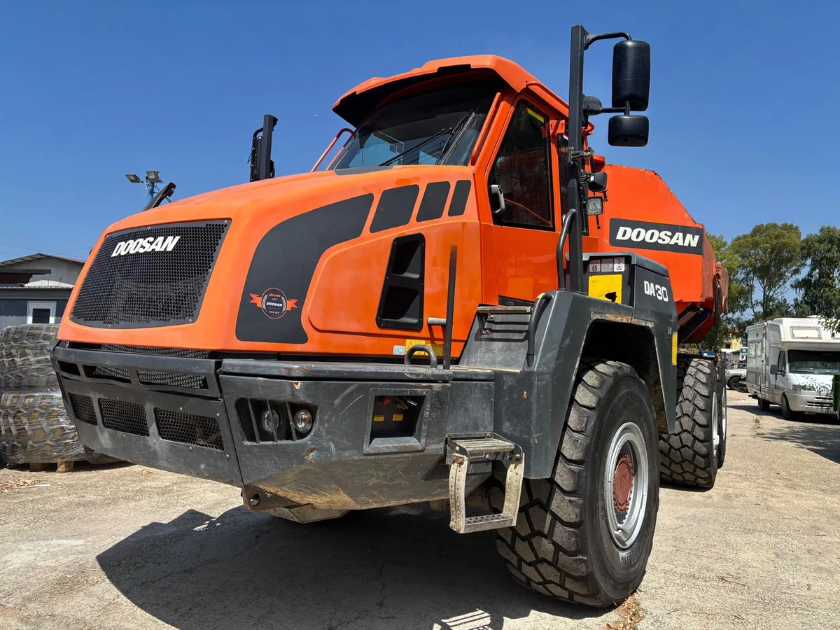 Doosan DA30 — Dumper articolato